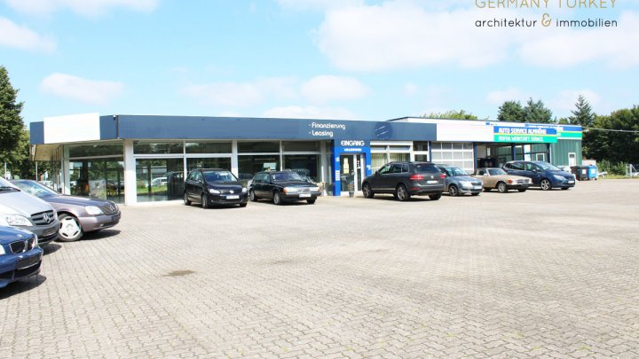 Voll ausgestattetes Autohaus zwischen drei Großstädten und inmitten bekannter Freizeitattraktionen