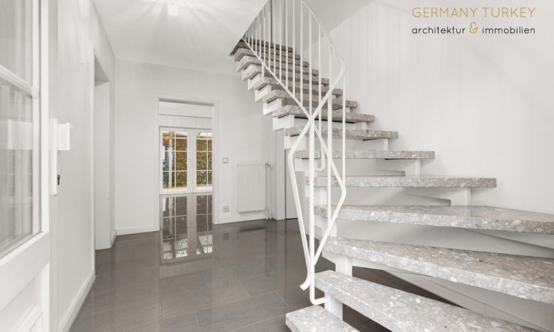 Behaglich, modern und gut angebunden mit der Familie wohnen – mitten in Elmshorn