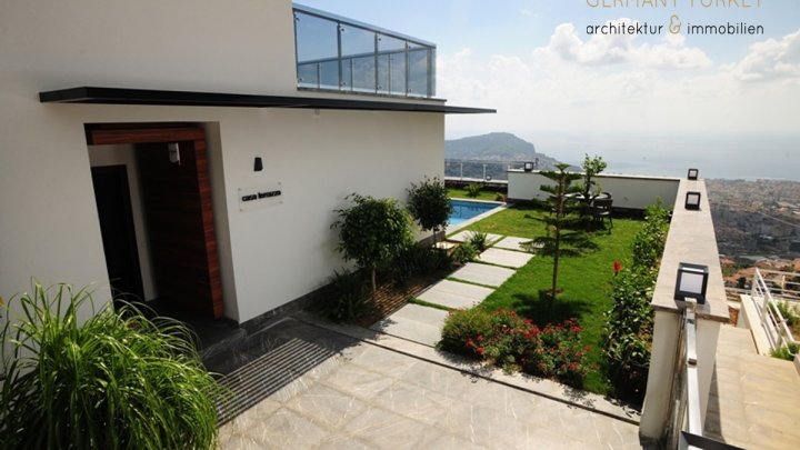 Exklusive, Luxusterrassenvillen in Toplage