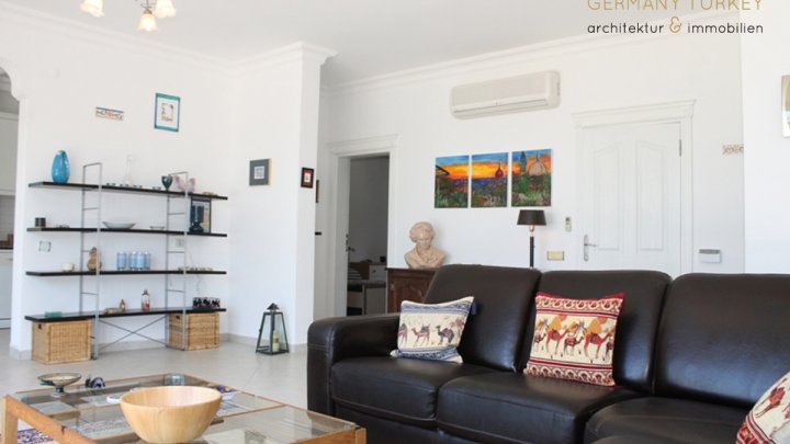 komplett möblierte Villa