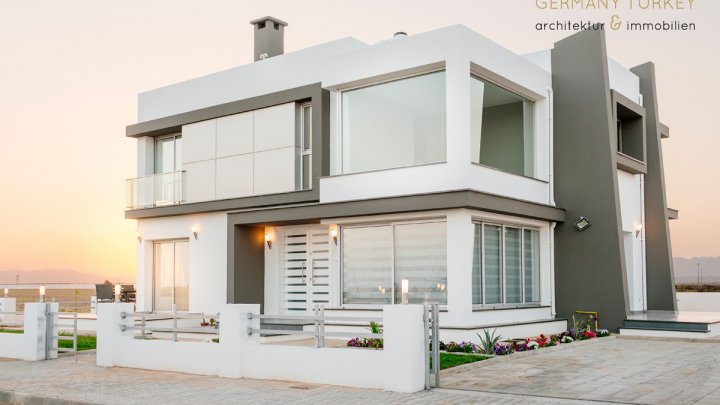 4 SEASONS VILLA